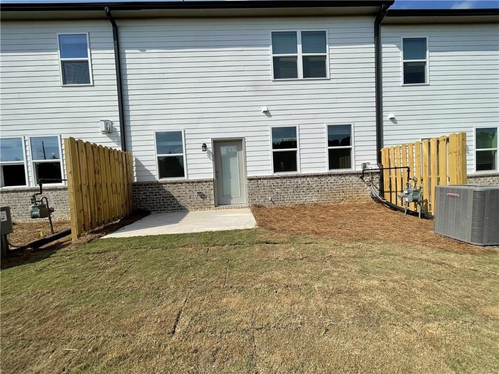 5765 Thornton Dr - Photo 6 of 6