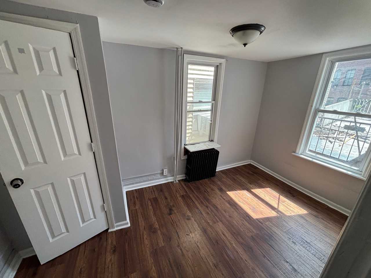 52 Harrison Ave - Photo 3 of 4