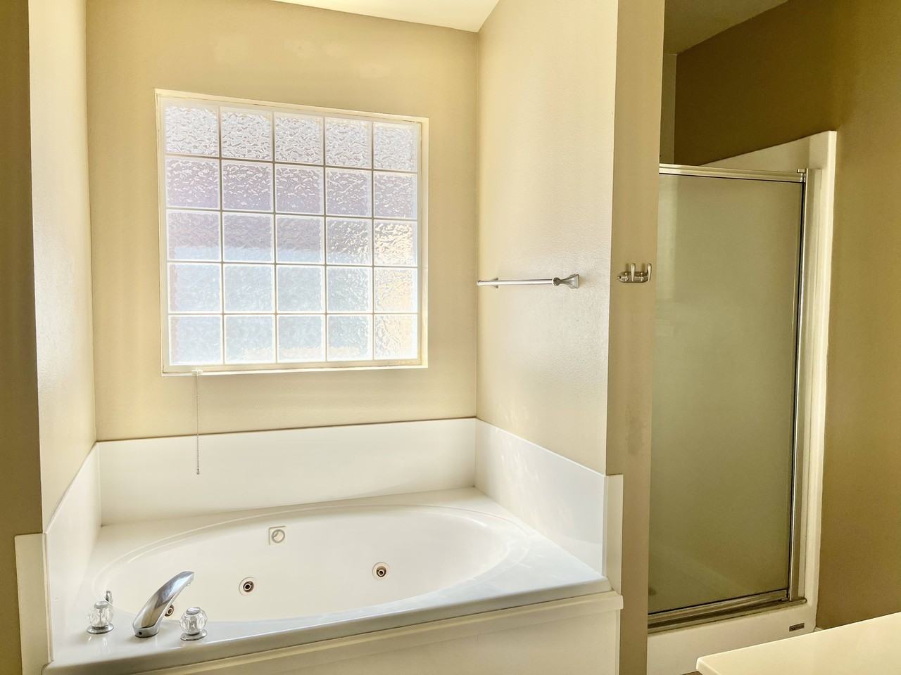 17410 Chasefield Ave #1 - Photo 7 of 16