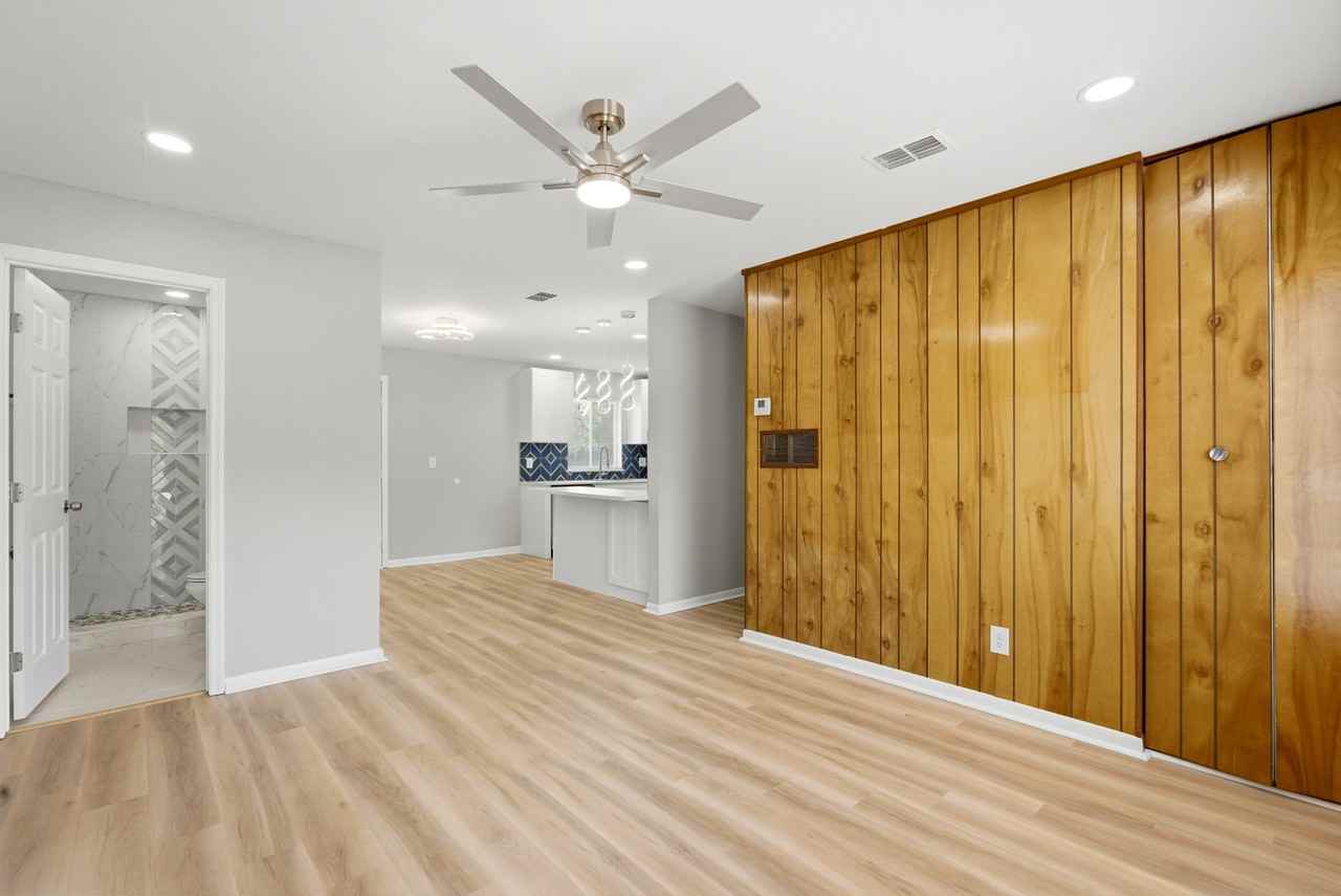 2505 Lourdes Dr W #1 - Photo 6 of 23