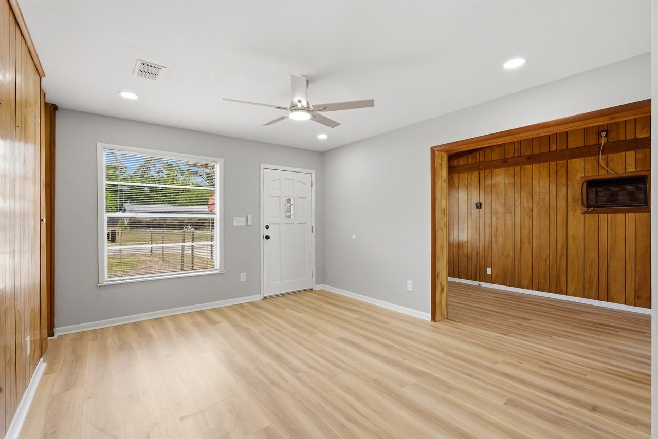 2505 Lourdes Dr W #1 - Photo 7 of 23
