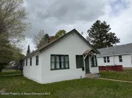 featured image of 700 Taylor St