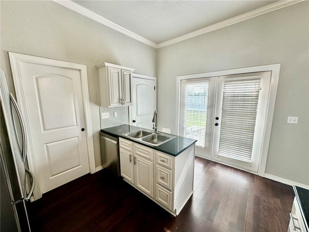3404 W Clabber Creek Blvd - Photo 6 of 27
