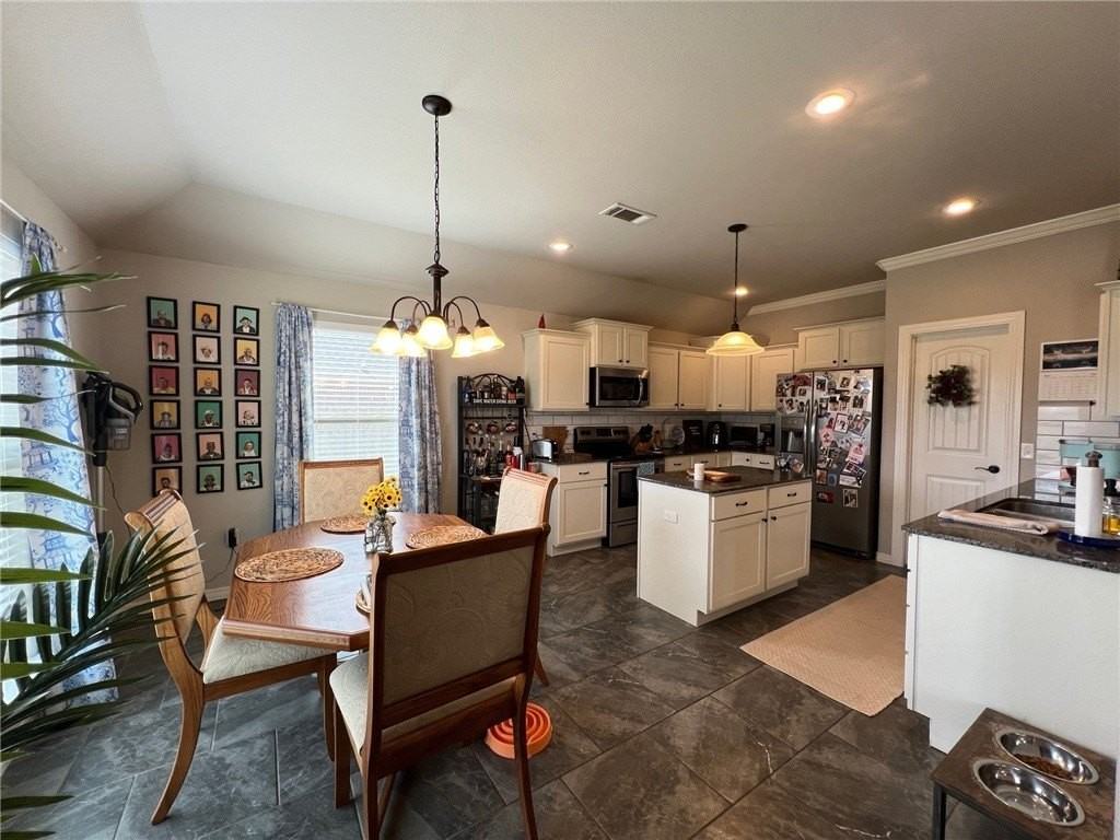 3697 Serenity St - Photo 5 of 15