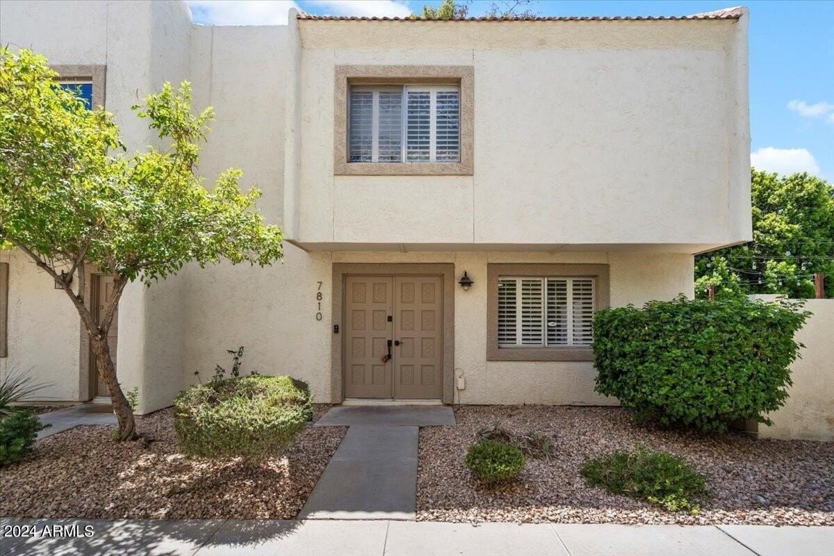 7810 E Keim Dr - Photo 2 of 20