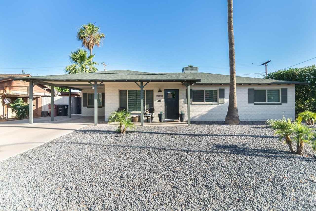 7435 E Granada Rd