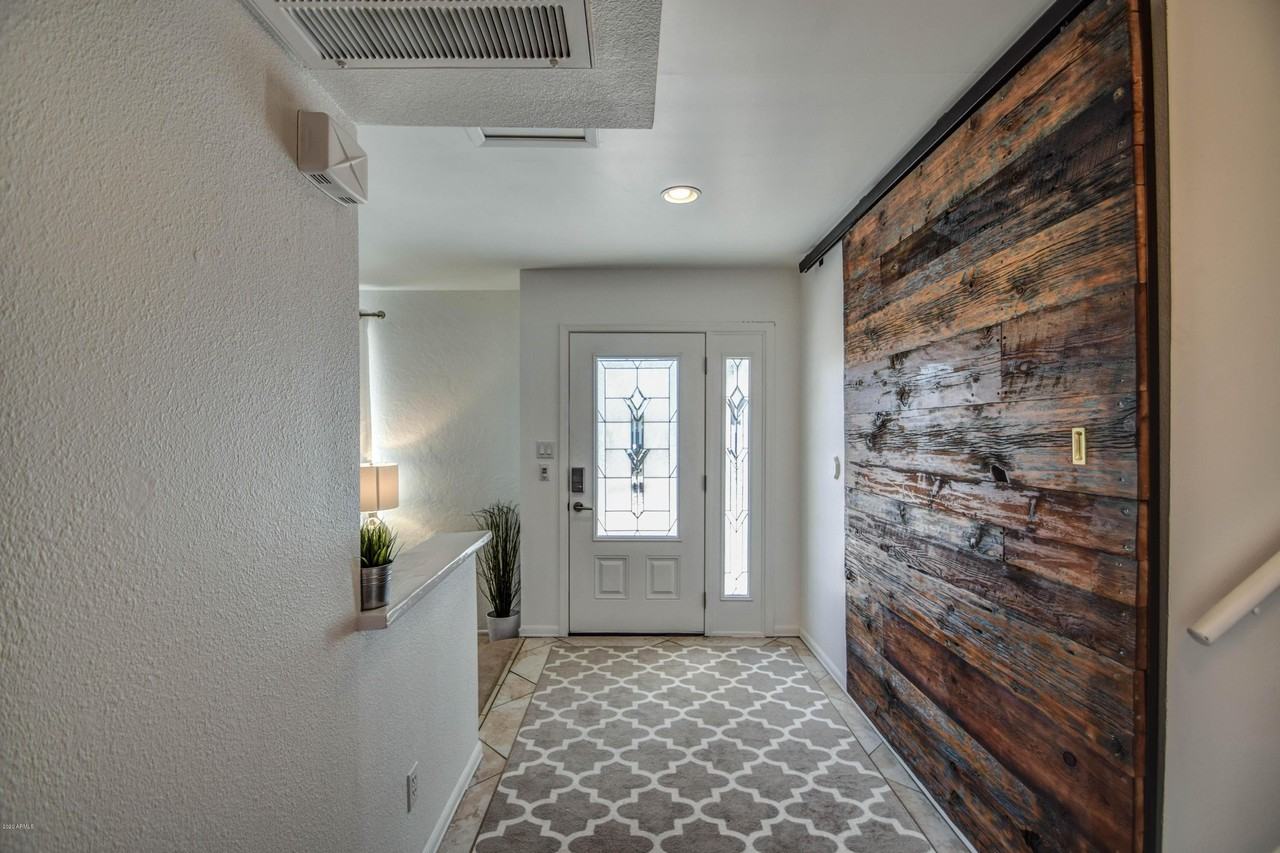 8420 E Keim Dr - Photo 5 of 49