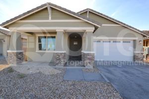 featured image of 18847 W Desert Hills Dr