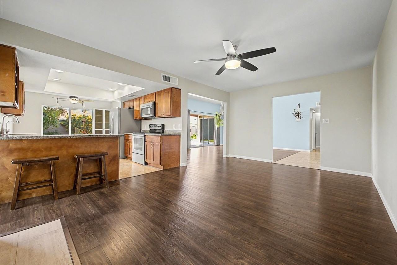 1056 W Pecos Ave - Photo 5 of 38