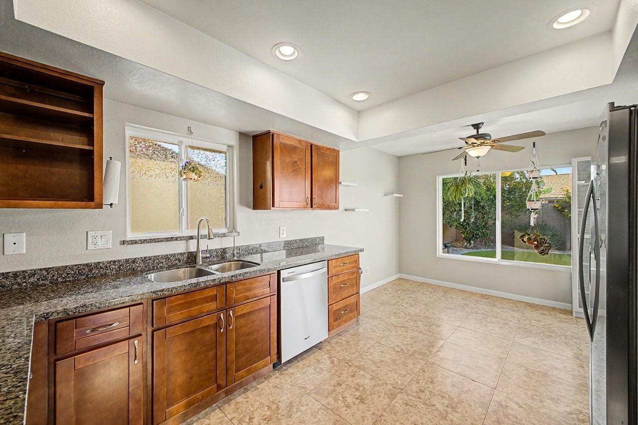 1056 W Pecos Ave - Photo 6 of 38