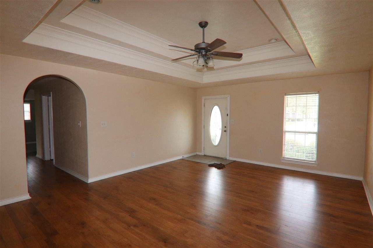 8525 Sunflower Ln - Photo 5 of 12