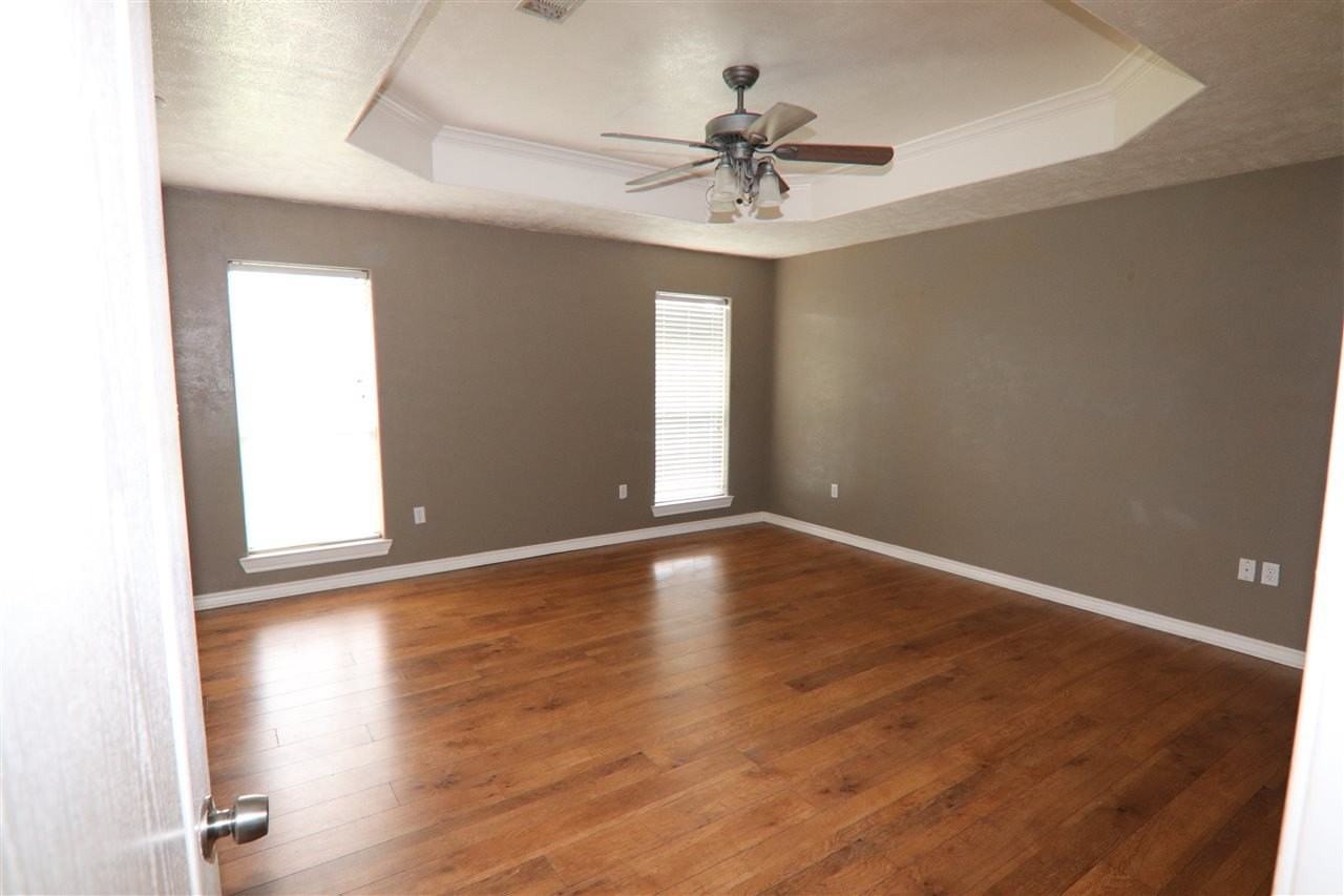 8525 Sunflower Ln - Photo 7 of 12