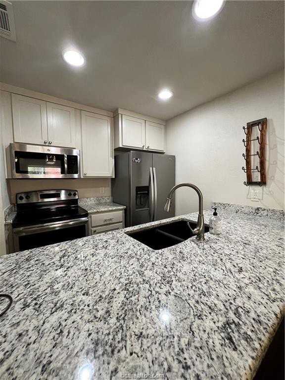 1501 Stallings Dr #55 - Photo 5 of 17