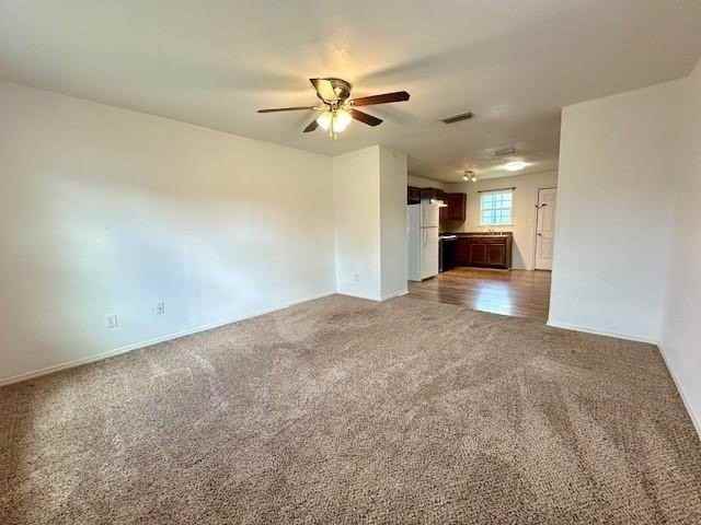225 W Kenedy Ave - Photo 3 of 11