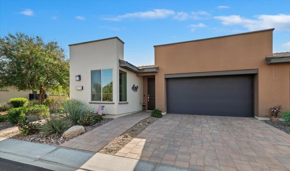 51710 Ponderosa Dr - Photo 2 of 36