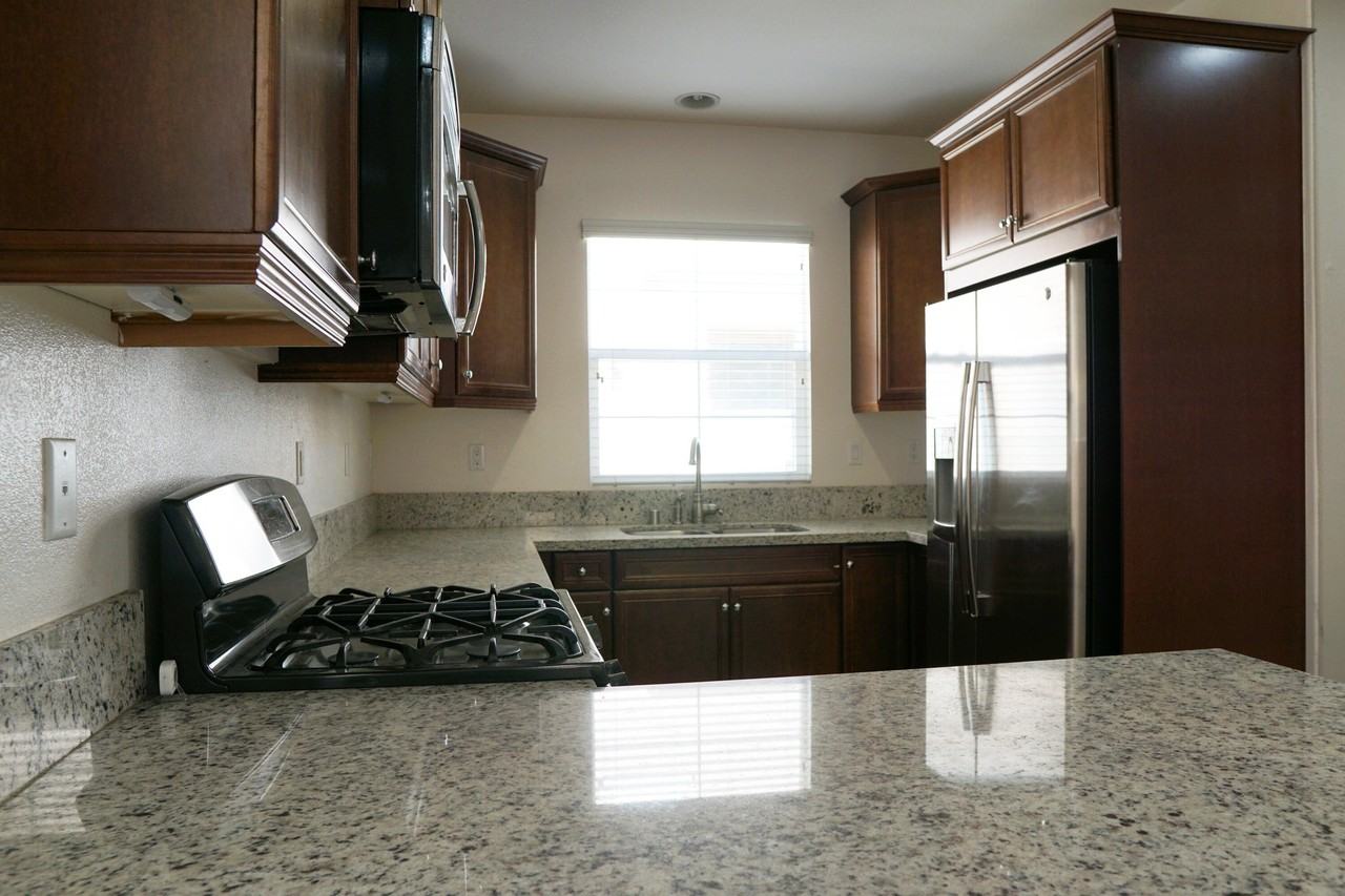 510 Calle Vibrante - Photo 5 of 32