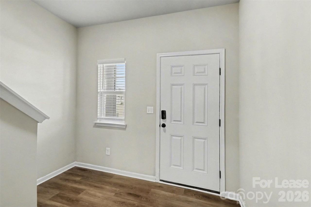9028 Stoney Waters Ct - Photo 3 of 19