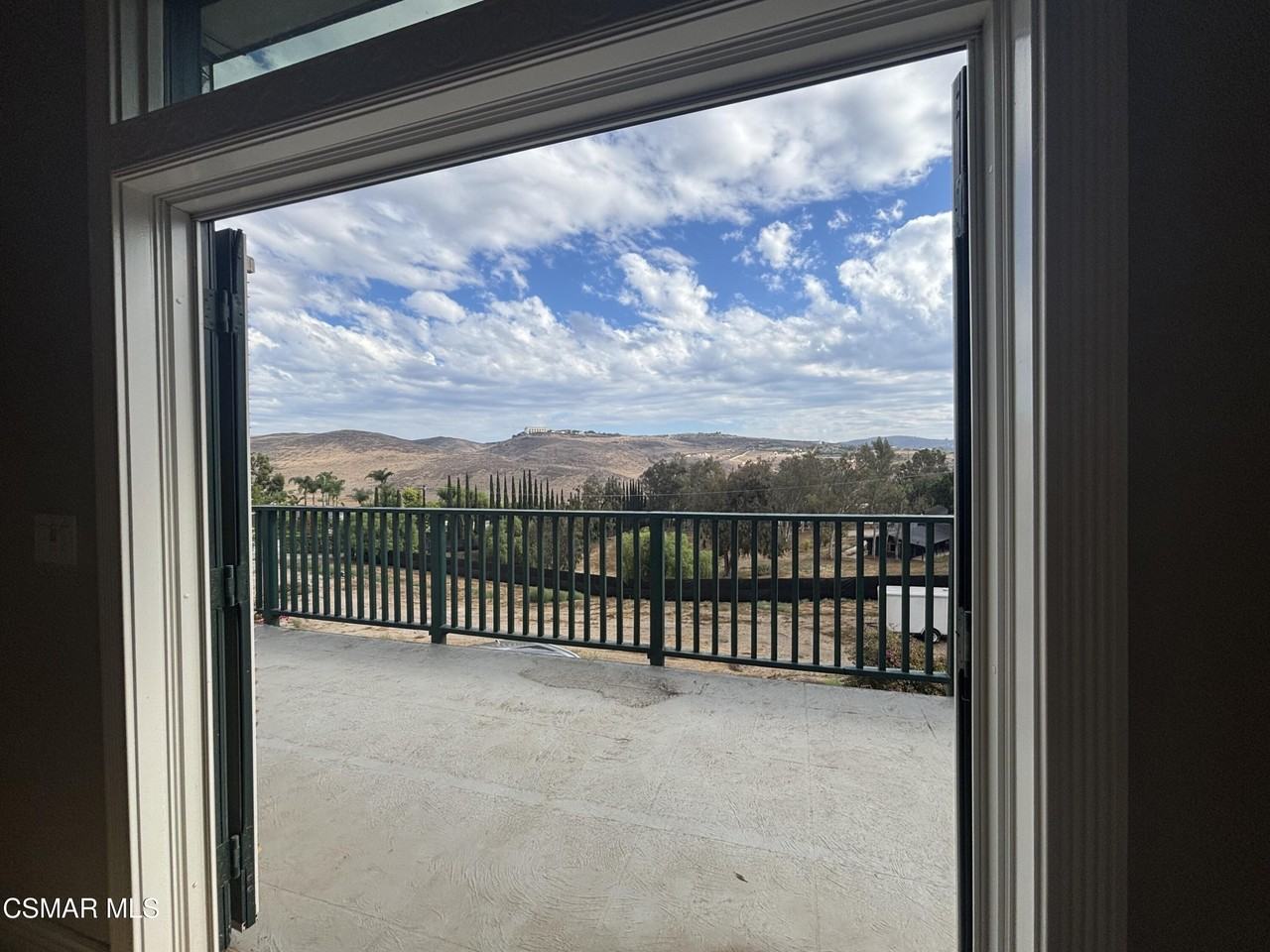 1577 Tierra Rejada Rd - Photo 4 of 12