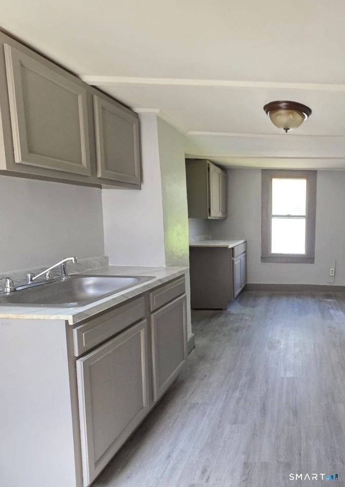 28 2nd Ave #2REAR - Photo 3 of 4