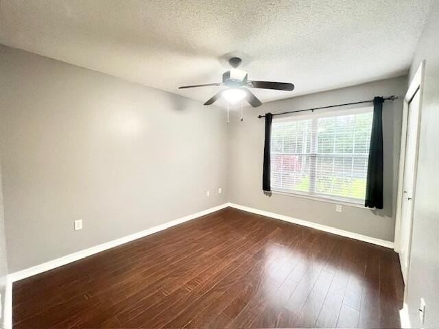 655 County Line Rd - Photo 6 of 23