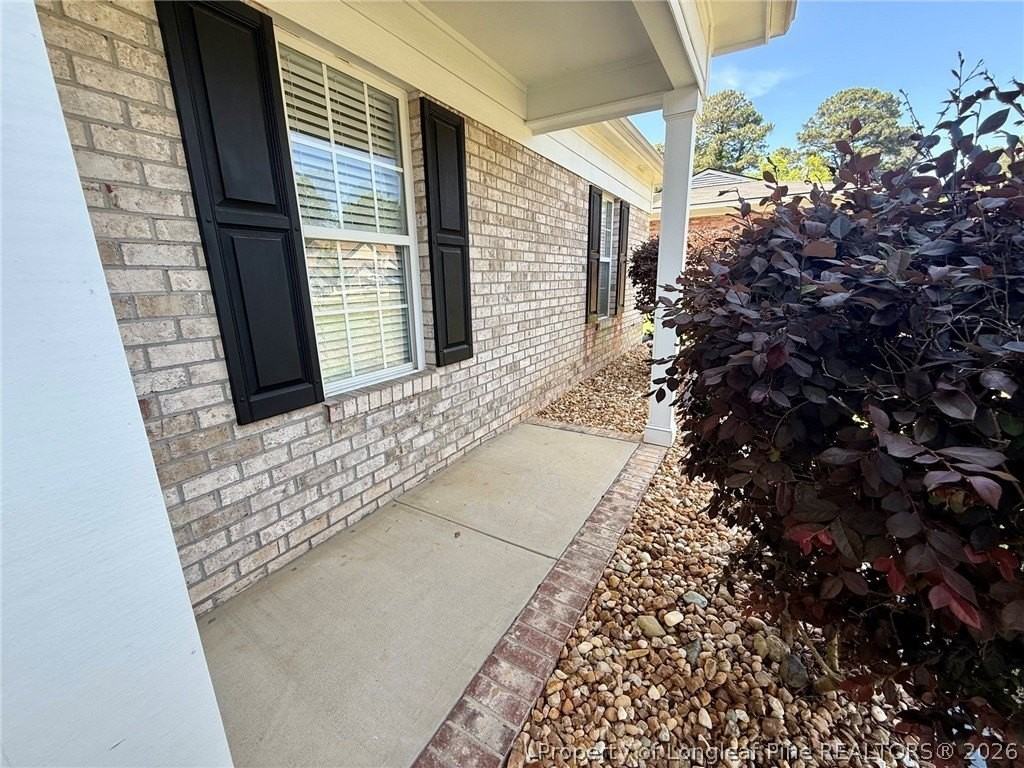 604 Raven Pl - Photo 4 of 44