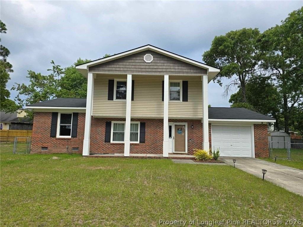 7204 Pilona Ct - Photo 2 of 29