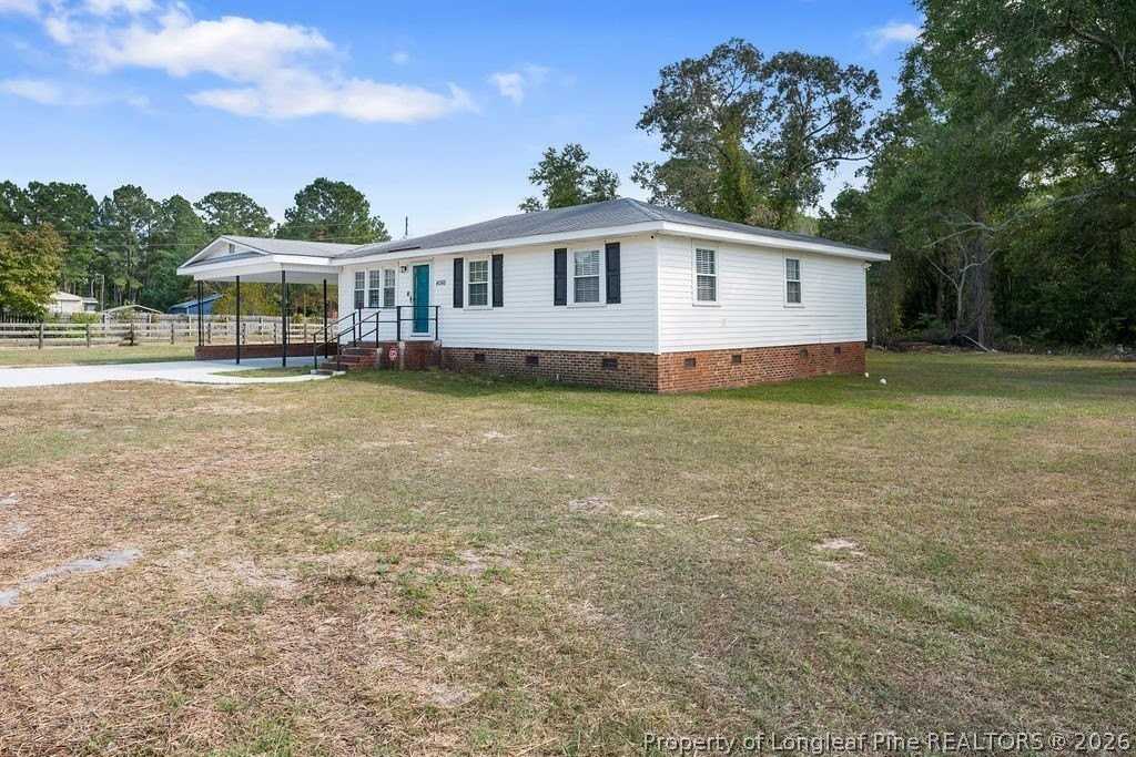 4066 Hummingbird Pl - Photo 3 of 32