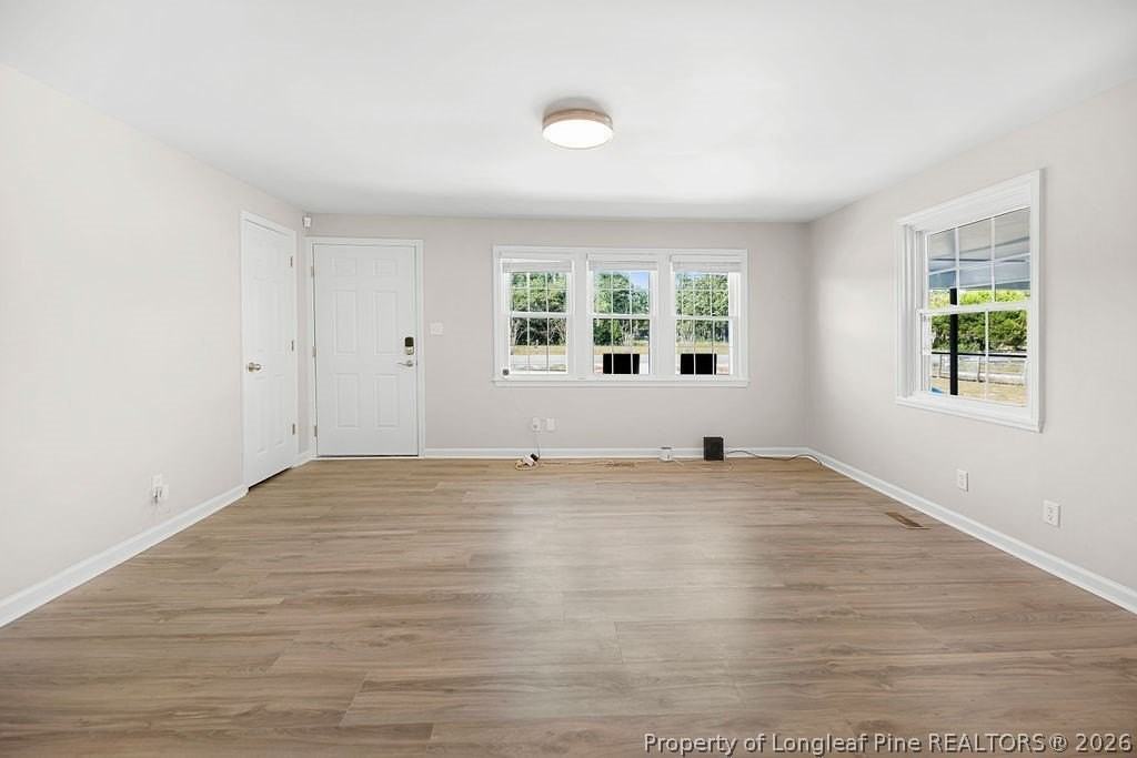 4066 Hummingbird Pl - Photo 6 of 32