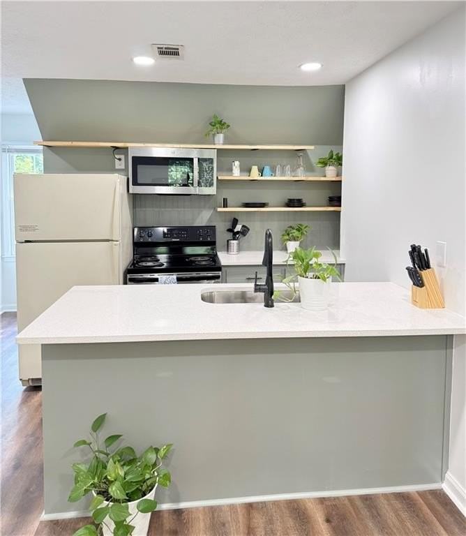 4193 N Shallowford Rd #D - Photo 2 of 15