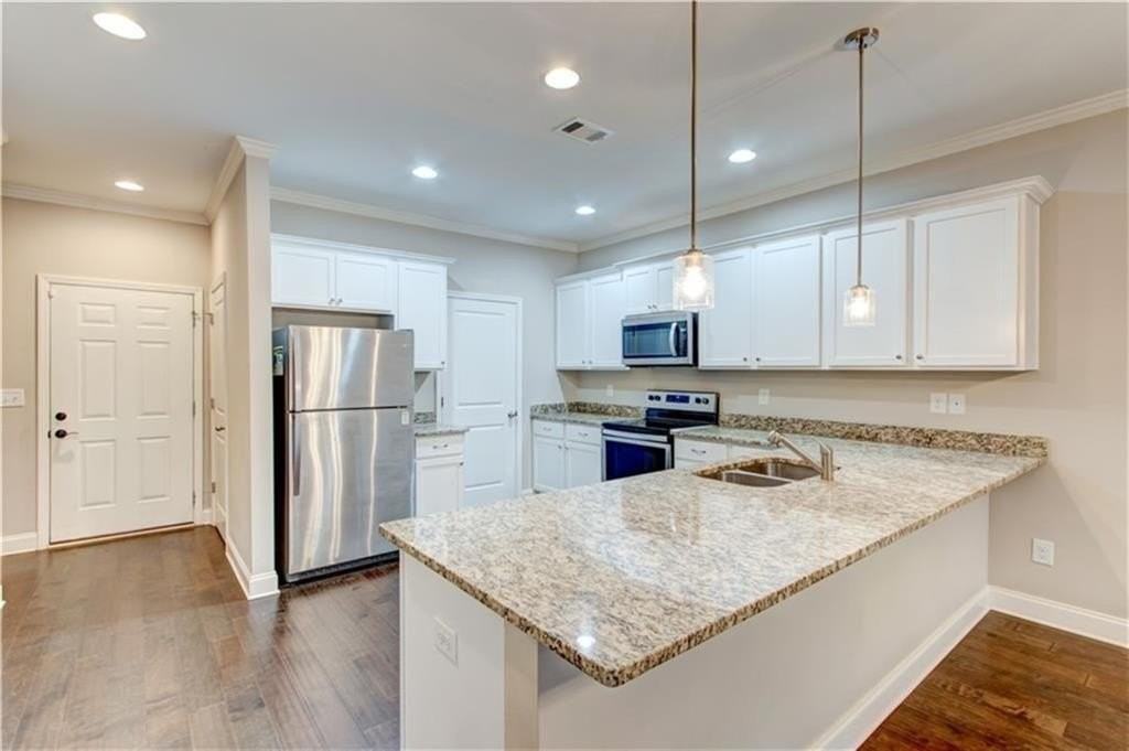 3770 Shades Valley Ln #3770 - Photo 6 of 26