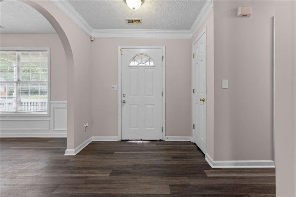 3854 Wheaton Ct - Photo 5 of 38