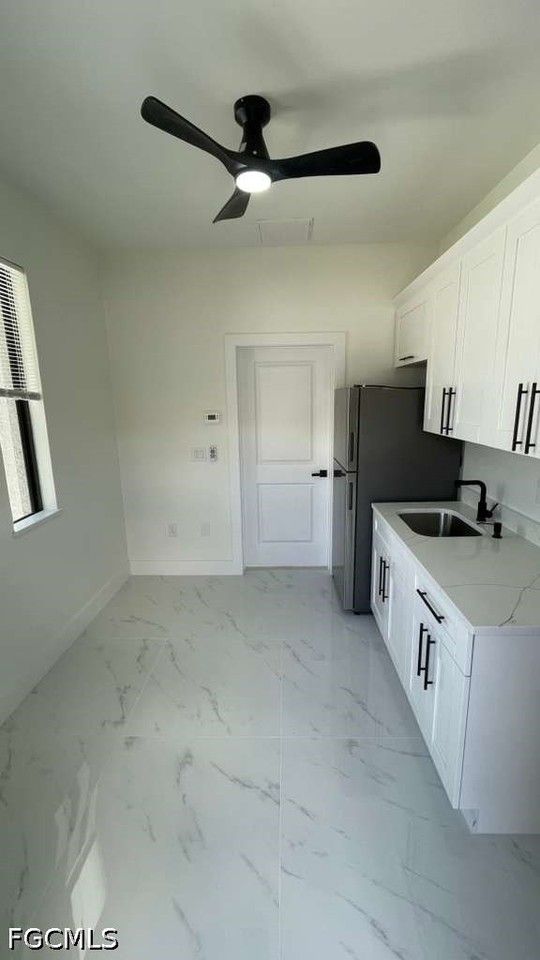 528 Raintree St E - Photo 5 of 10