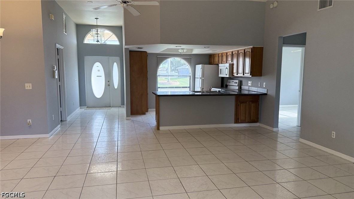 1409 Sw 10th St - Photo 2 of 12