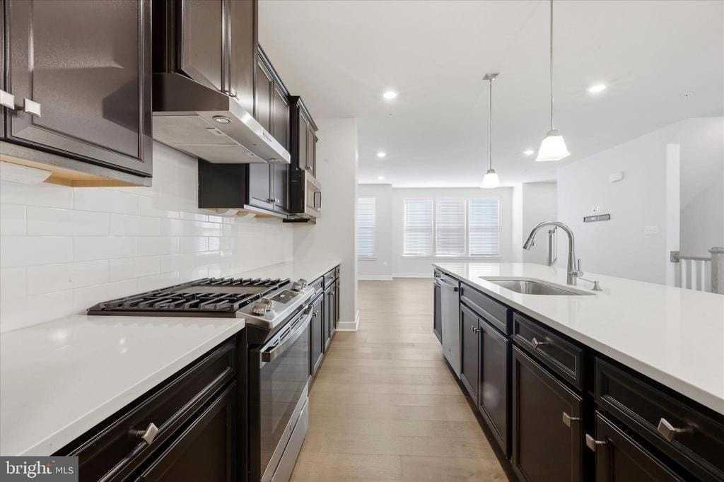 115 Tonio Pl - Photo 6 of 35