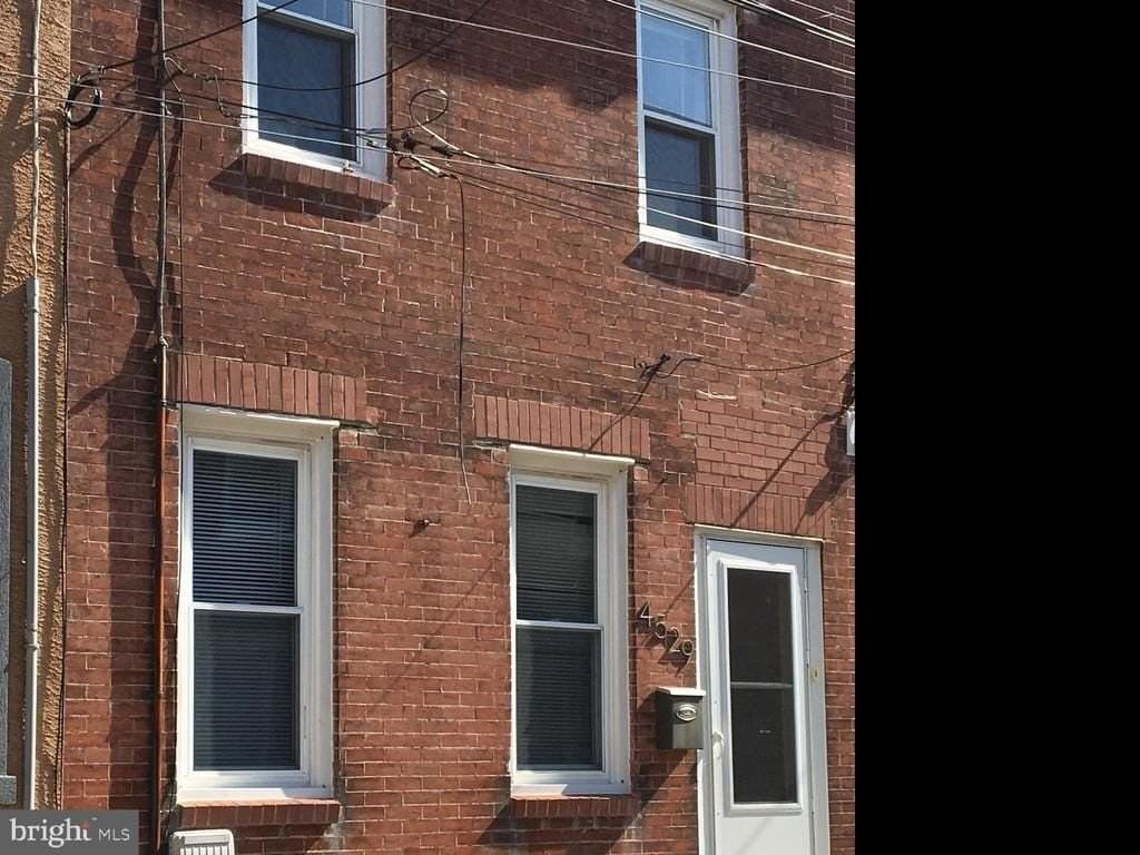 4529 Smick St - Photo 2 of 15