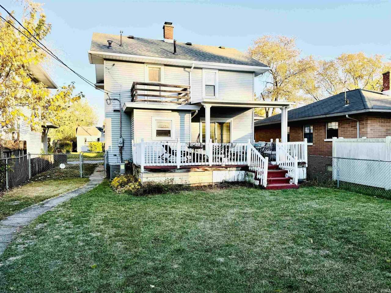 4018 Webster St - Photo 3 of 18