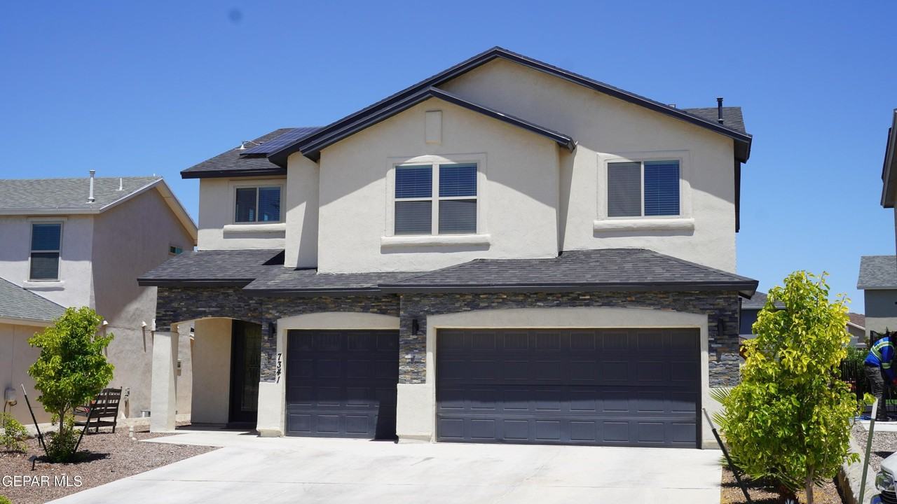 7341 Eagle Vista Dr - Photo 2 of 40