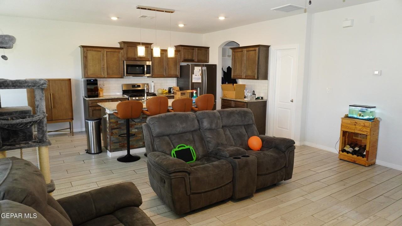 7341 Eagle Vista Dr - Photo 7 of 40