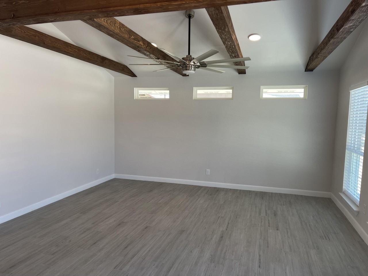330 Plantation - Photo 5 of 36