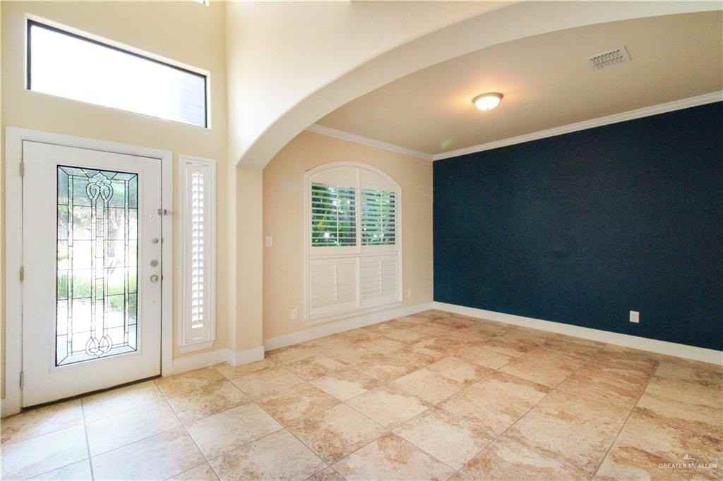 4109 Stillwater Cv - Photo 5 of 26