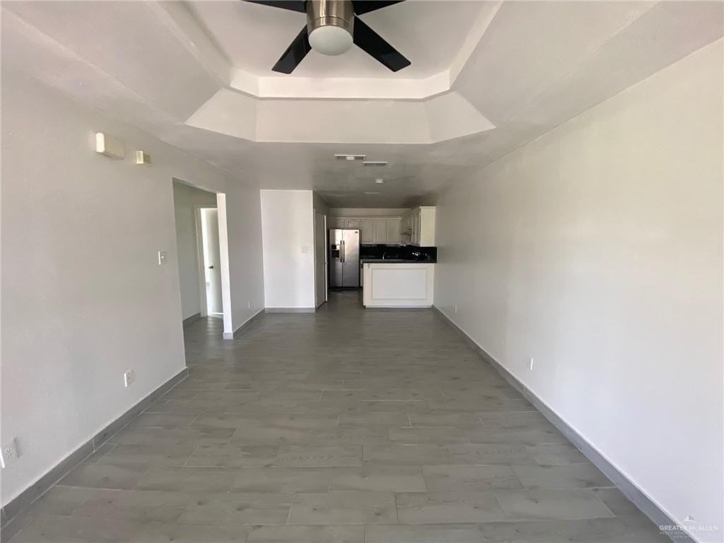 6910 Venus Dr - Photo 2 of 8
