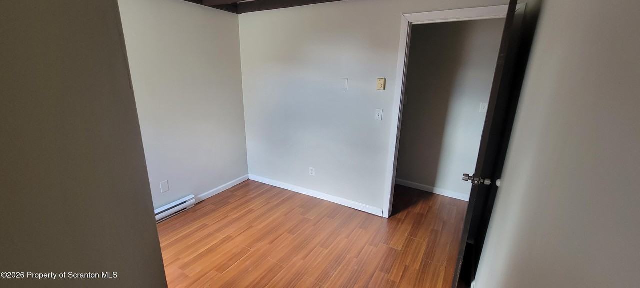 1409B Monsey Ave - Photo 3 of 11