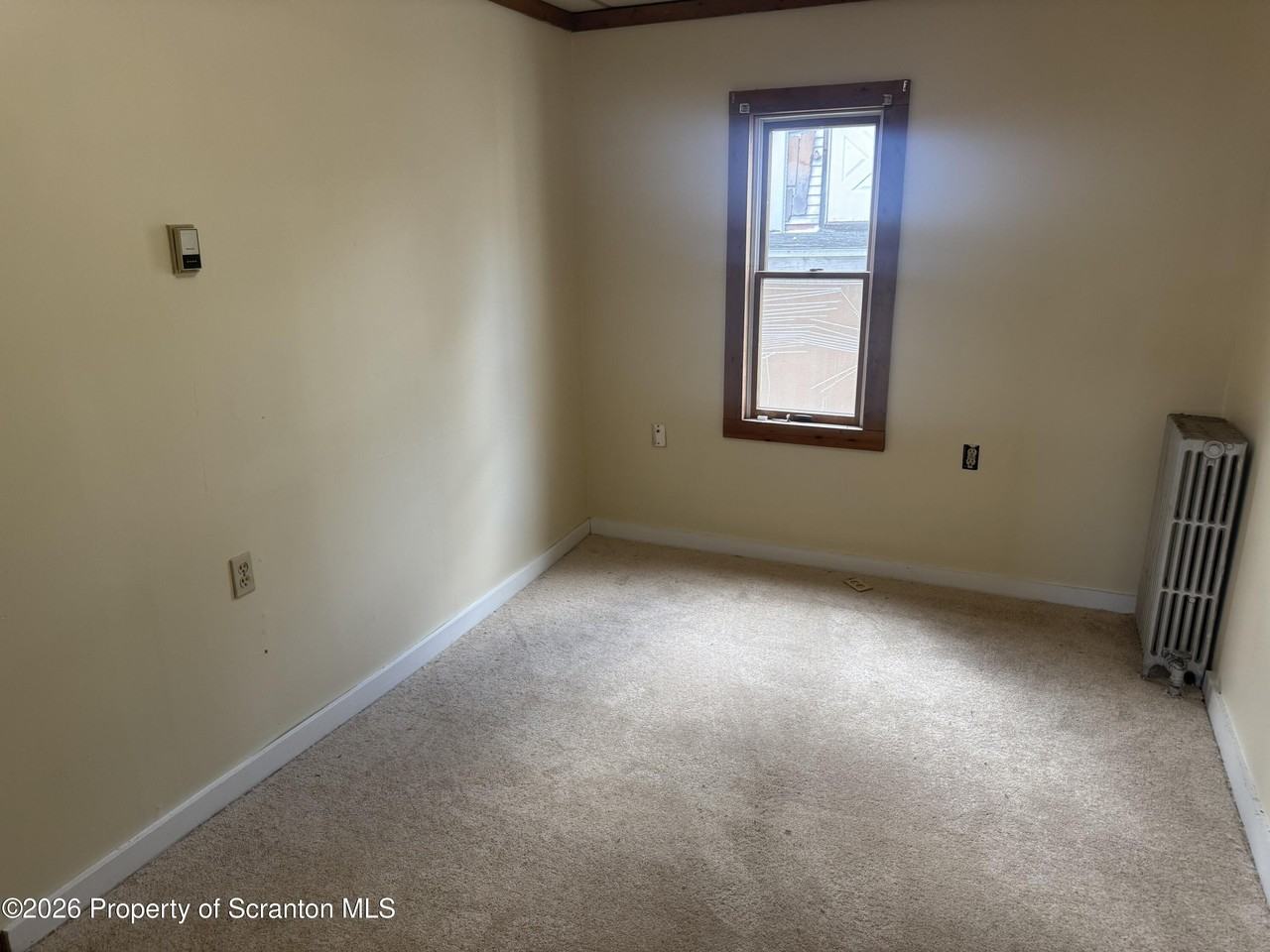 1403 N Sumner Ave - Photo 5 of 7