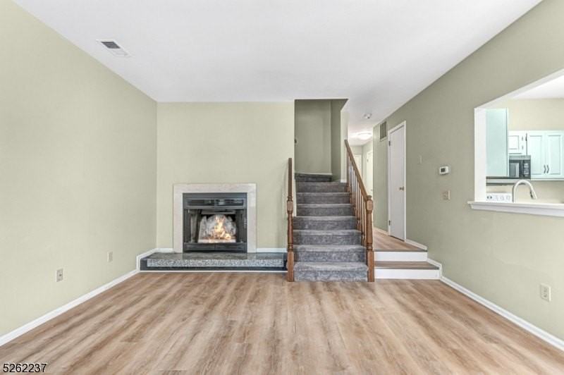 78 Academy Ct - Photo 4 of 26