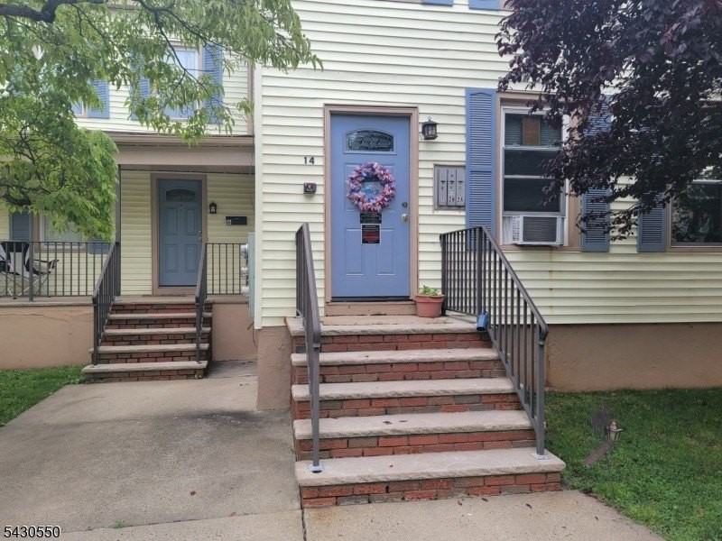 14 New St #2A - Photo 2 of 11