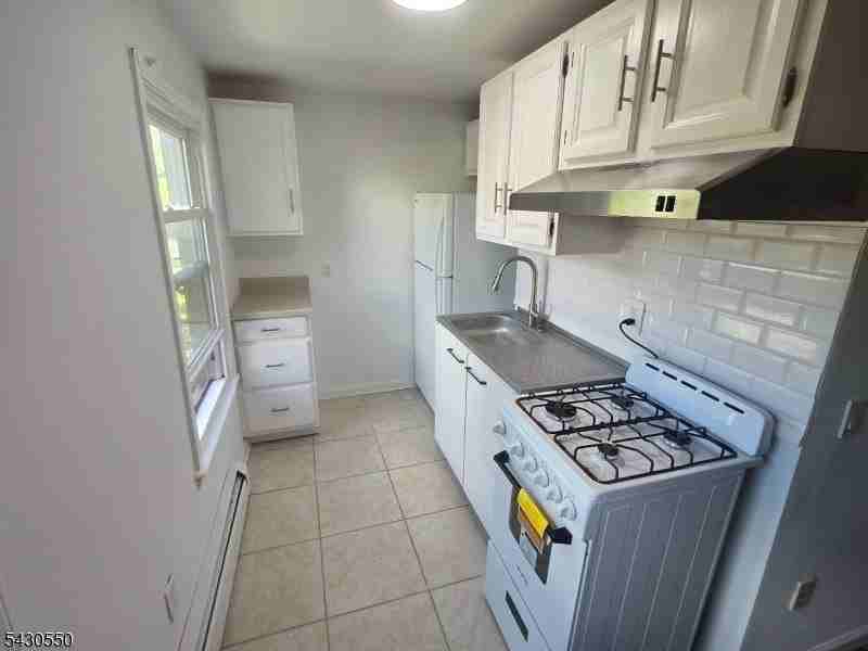 14 New St #2A - Photo 7 of 11
