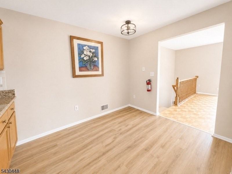 774 Sassafras Ct - Photo 5 of 21