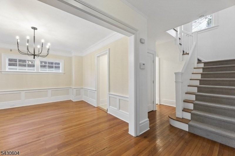 190 Fernwood Ave - Photo 3 of 19