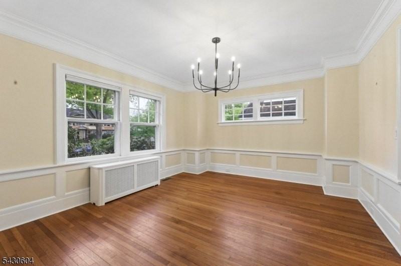 190 Fernwood Ave - Photo 4 of 19
