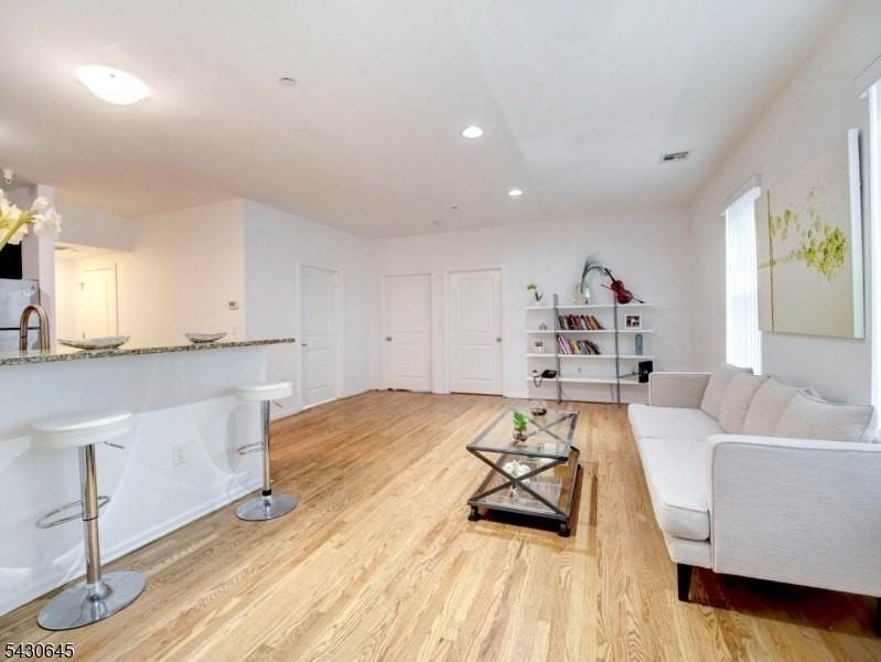 92 Willow St #3 - Photo 4 of 9